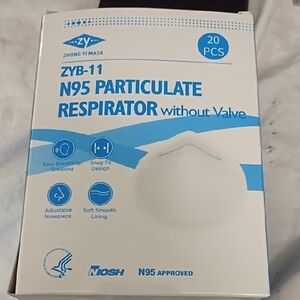 Zhong Yi N95 Particulate Respirator Mask